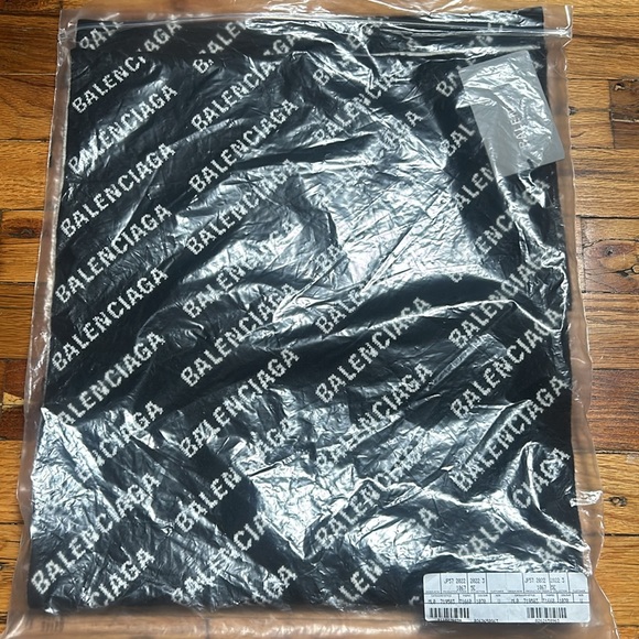 Balenciaga Allover Print Scarf - Picture 3 of 9